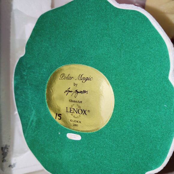 Lenox "Polar Magic" - #15 Santa with 2 Polar Bears with Box, Certificate - Picture 15 of 15